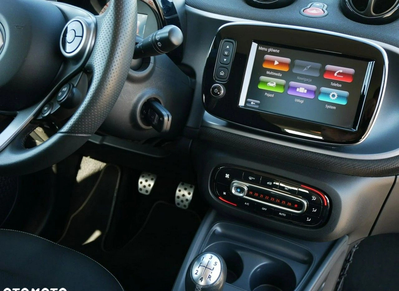 Smart Forfour cena 39800 przebieg: 38000, rok produkcji 2018 z Krzywiń małe 596